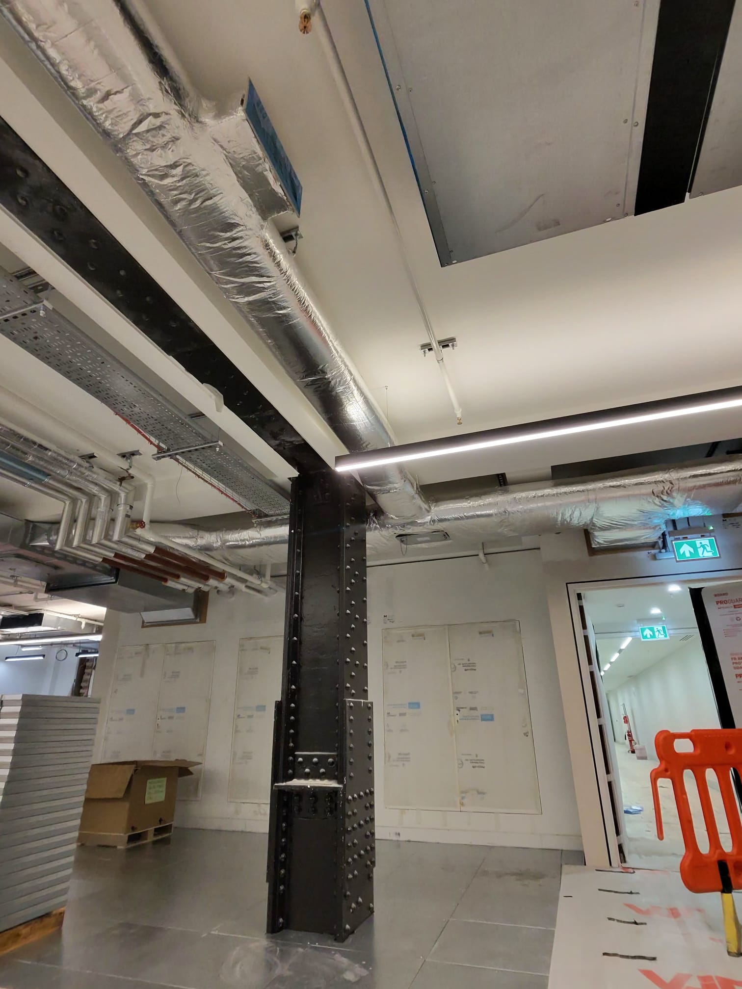 Ductwork installation project 17